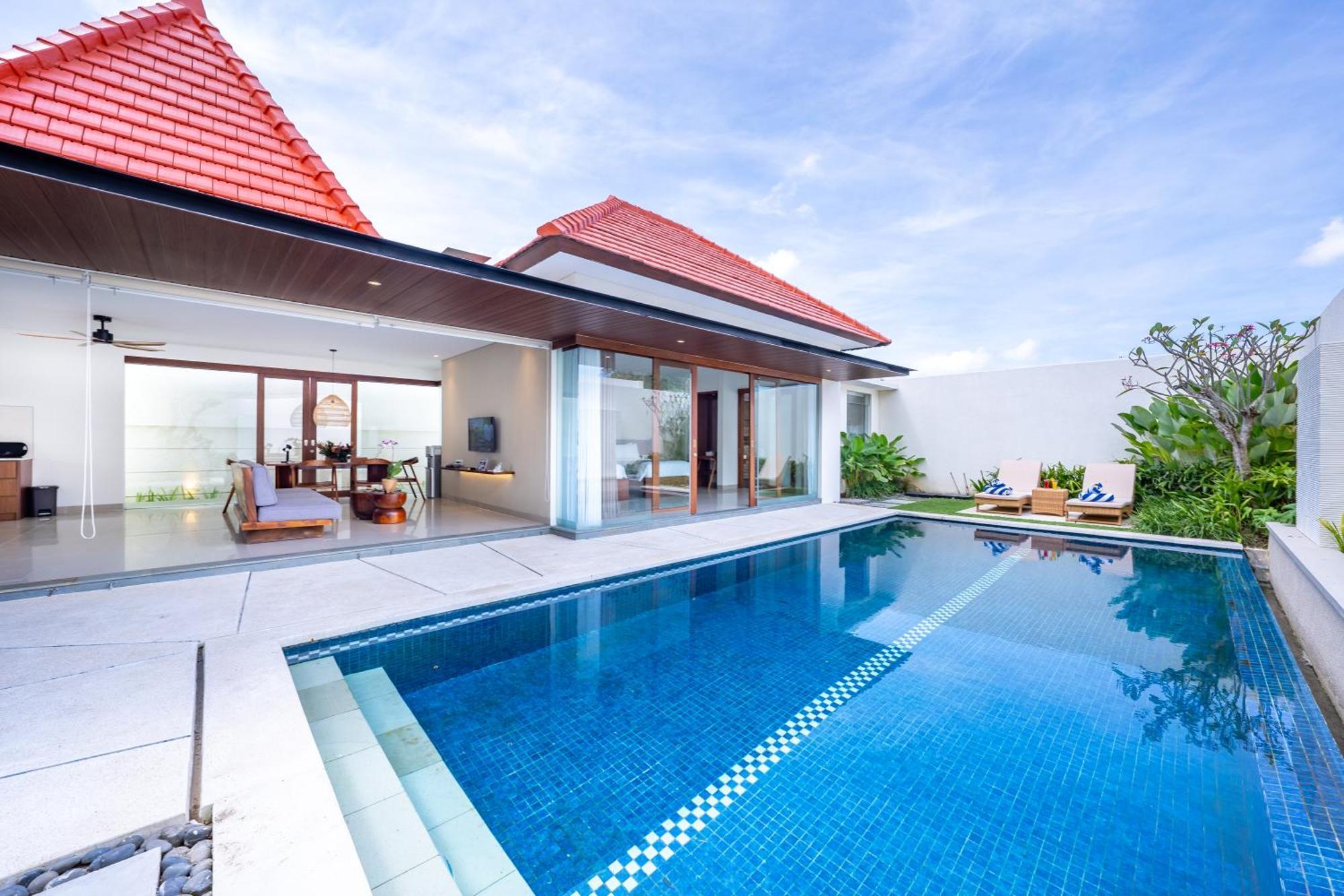 Fenosa Seminyak Villas By Nagisa Bali Exterior photo